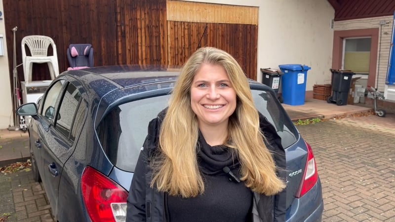 Video-Kundenstimme: Debora Neuer (Privatkundin) über den Kfz-Gutachter Alexander Fertig